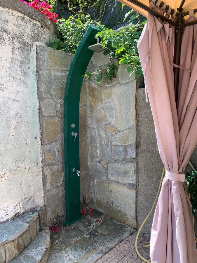 The Sea Flower Appartamento Con Giardino E Garage Auto Incluso Сан Ремо Екстериор снимка